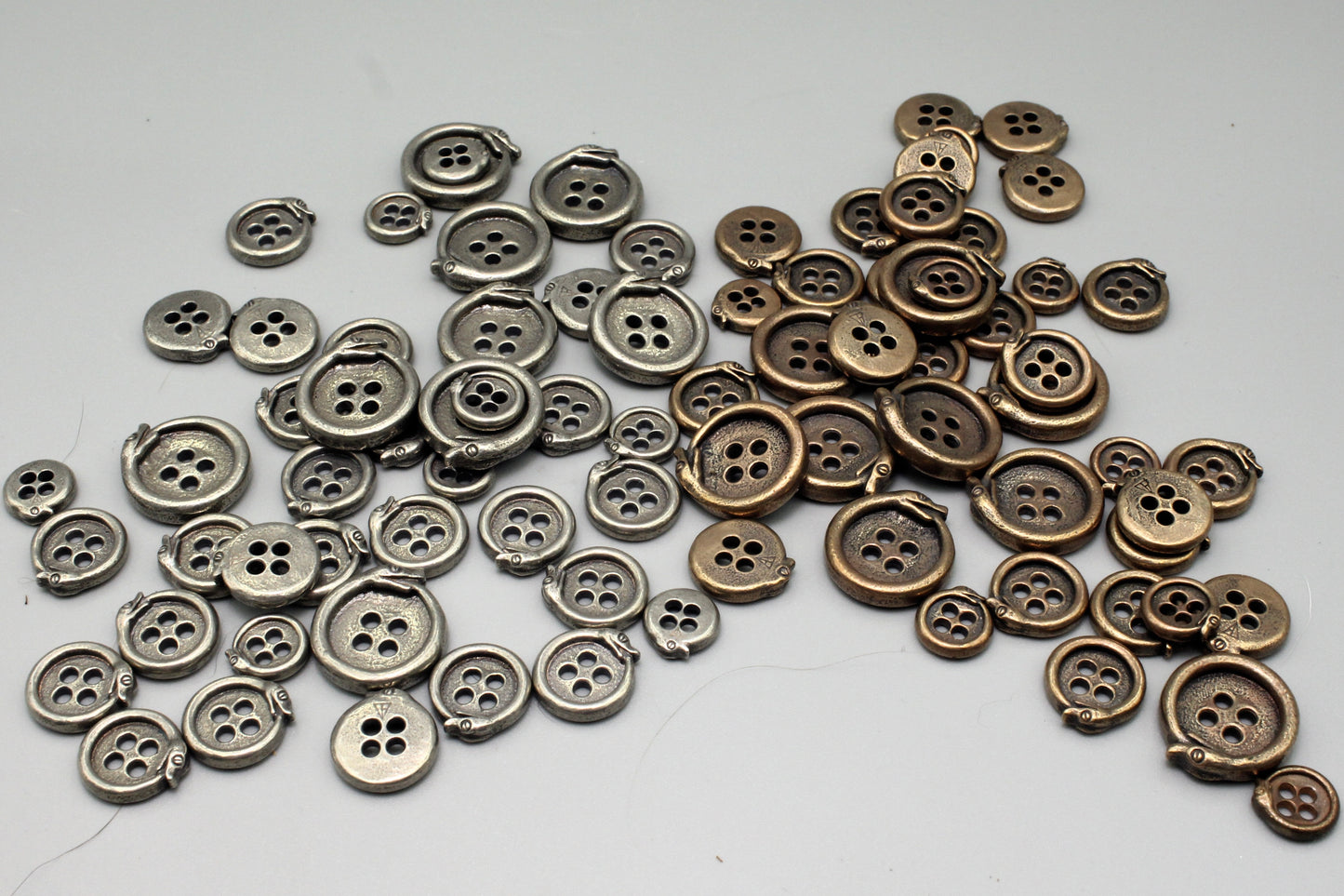 Snake Shirt Buttons