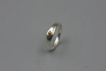Load image into Gallery viewer, #1566, Gold Pebble, Size 7 1/2
