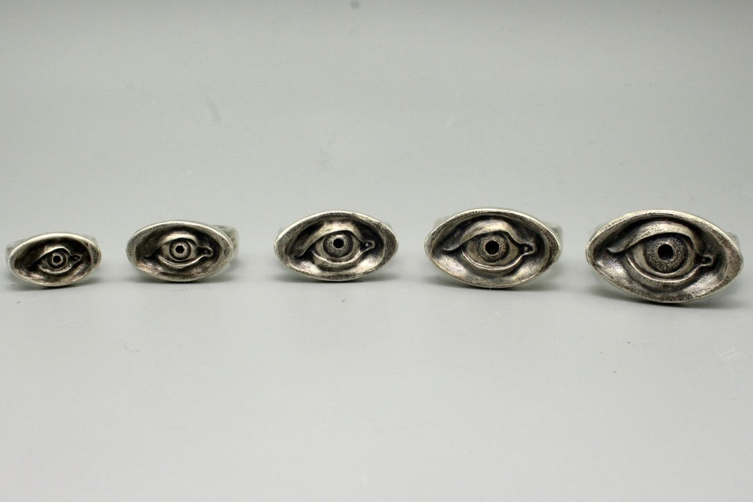 Eye Ring, Plateau -Bespoke-