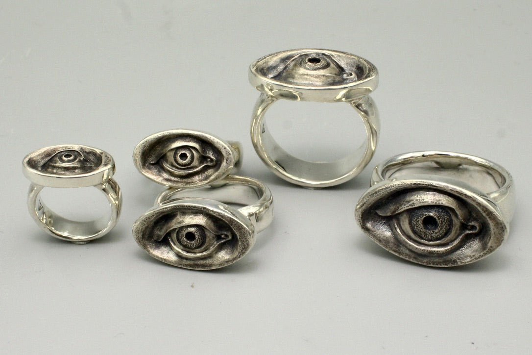 Eye Ring, Plateau -Bespoke-