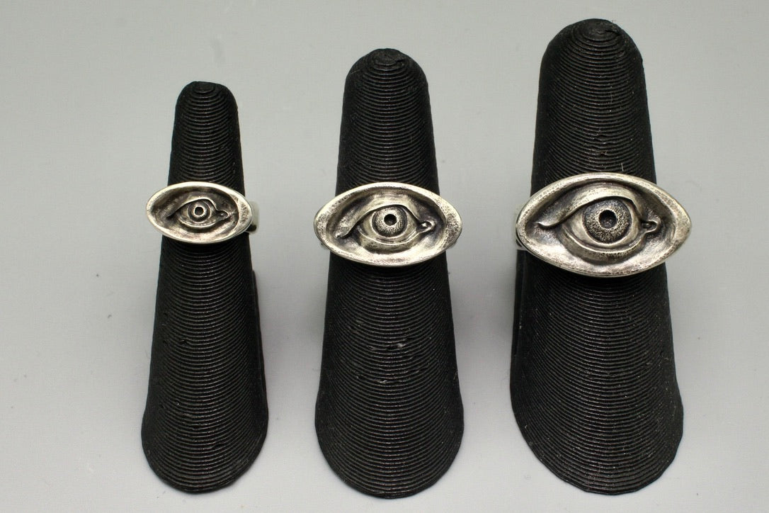 Eye Ring, Plateau -Bespoke-