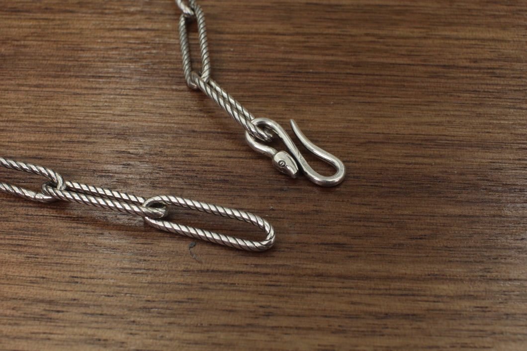 #1642, Simple Chain, 21.25 Inches
