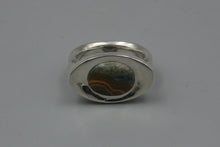 Load image into Gallery viewer, #1573 Agate, Size 9
